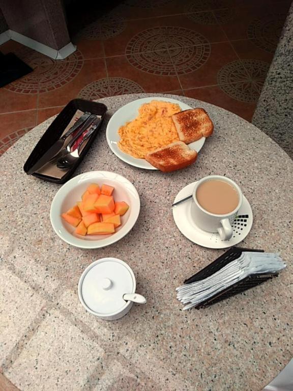 Hoteles Bogota Inn Turisticas 63 מראה חיצוני תמונה